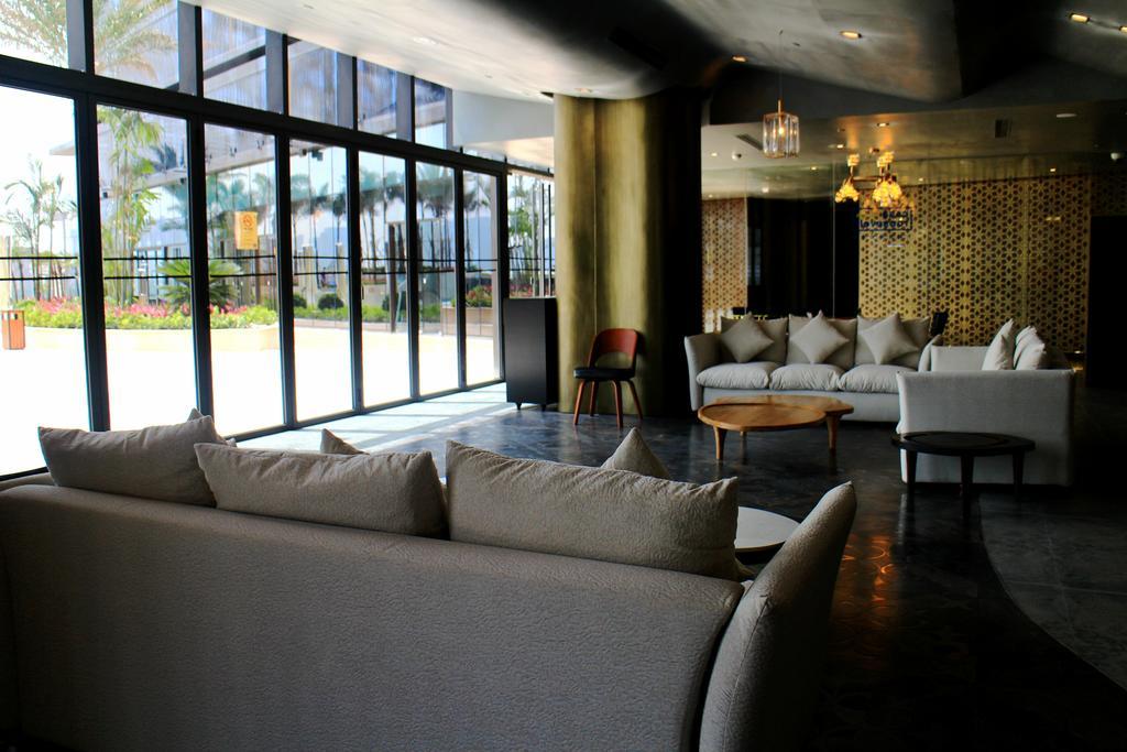 Yoho Hollywood Roosevelt Hotel Macau Exterior foto